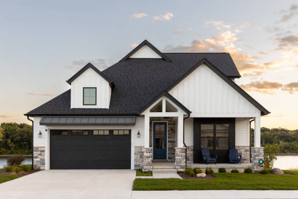 Best Roof Installation  in Middlebranch, OH